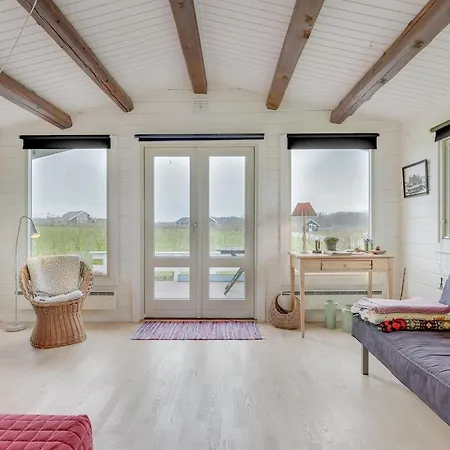 Ylvie - 150m From The Sea By Interhome 別荘