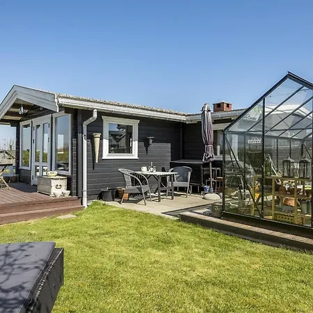 Ylvie - 150m From The Sea By Interhome Prázdninový dům