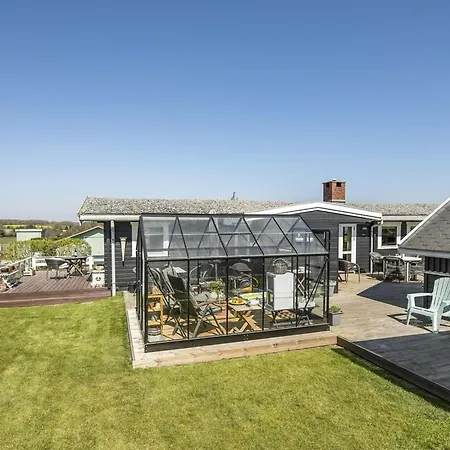 Ylvie - 150m From The Sea By Interhome Frorup