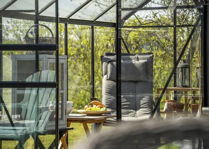 Ylvie - 150m From The Sea By Interhome