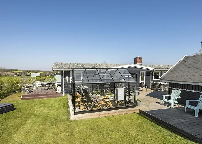 Ylvie - 150m From The Sea By Interhome Frorup